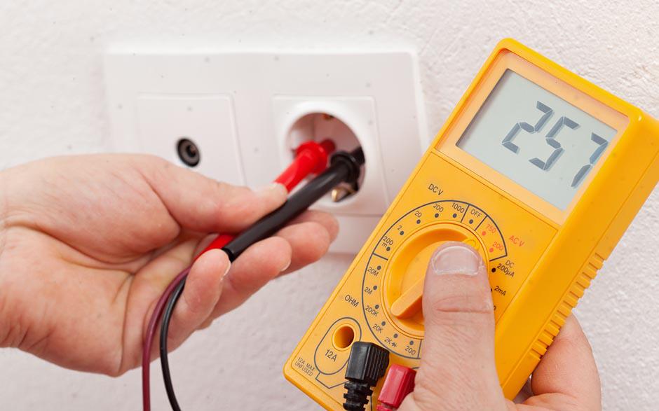 je recherche un électricien Paris 19